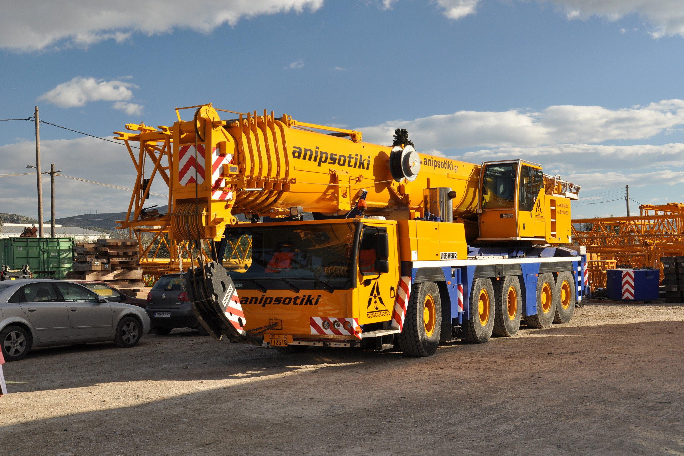 Mobile Crane